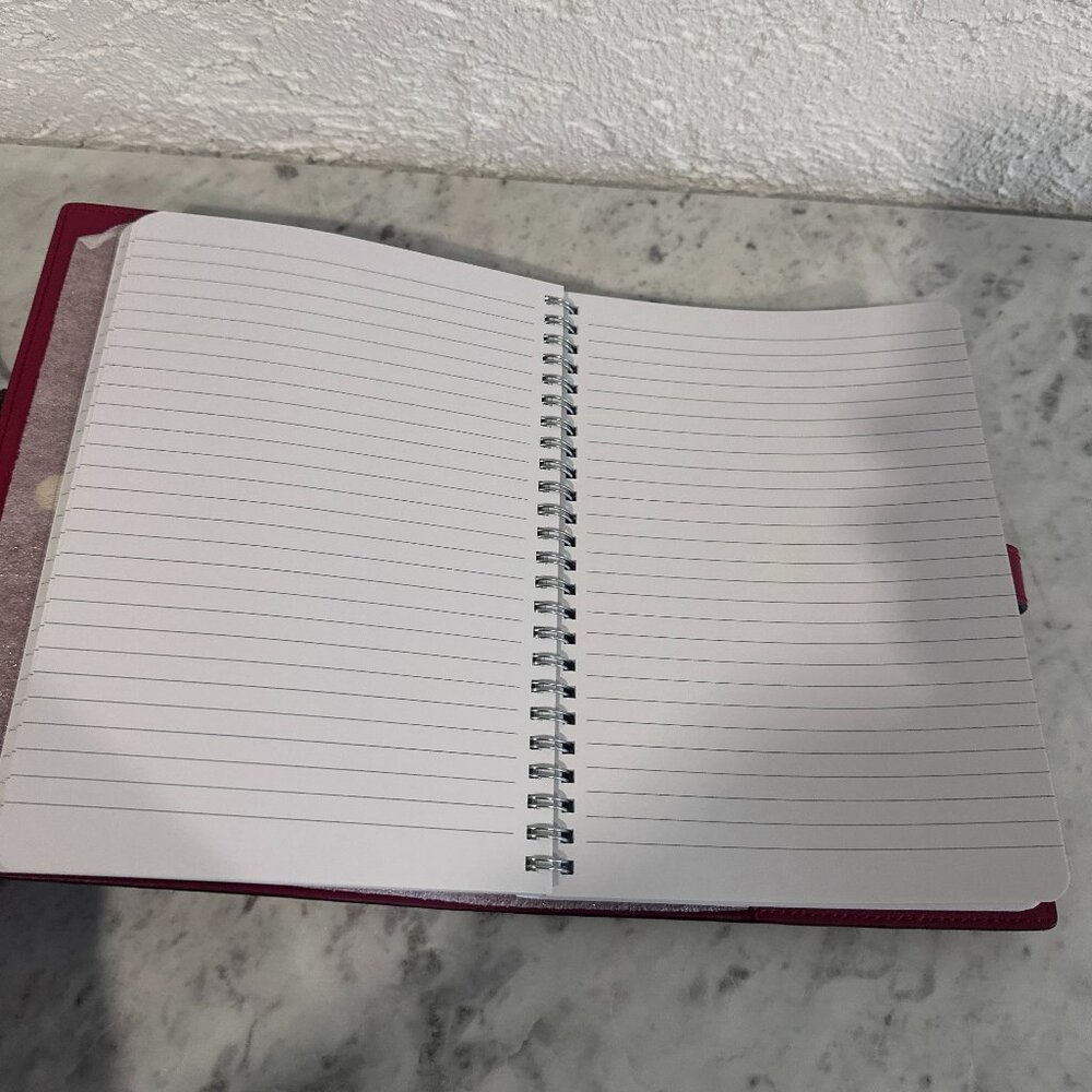 COACH Leather Notebook Cover – Red Signature Print – 5.75" x 8" Notepad – NEW - Picture 4 of 4